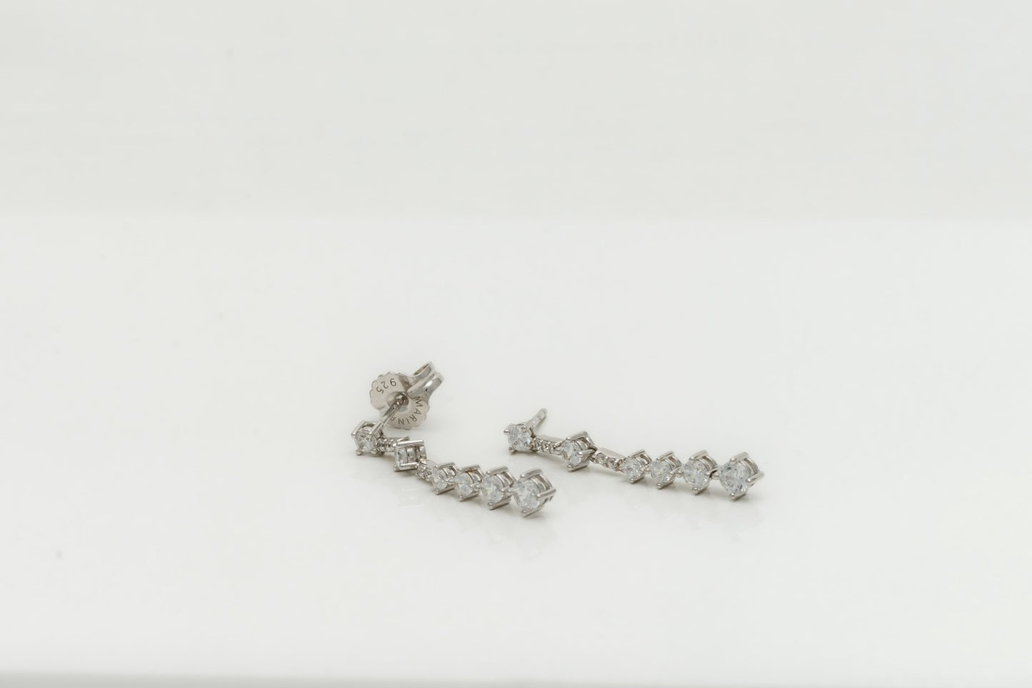 Pendientes de piedras en plata